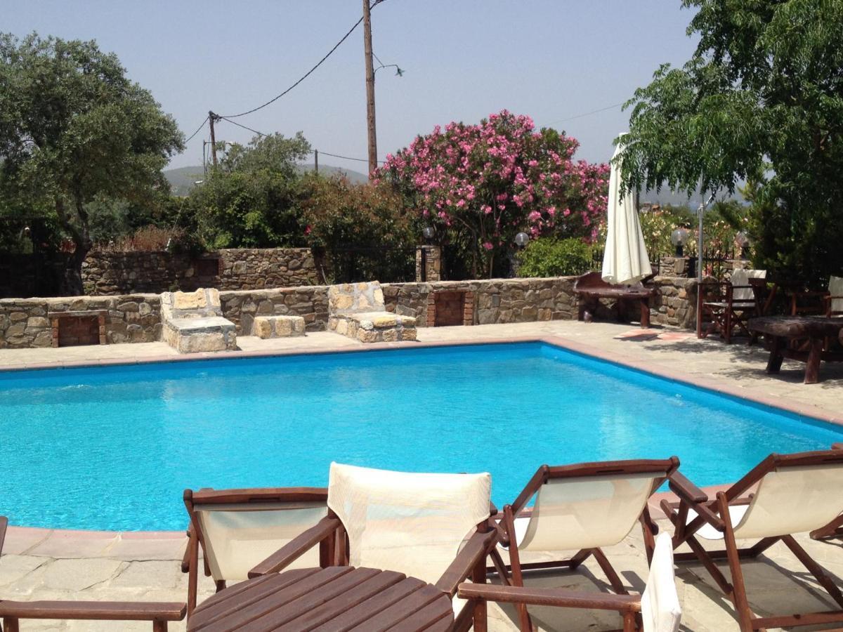 Vour 52 Apartment Vourvourou Luaran gambar
