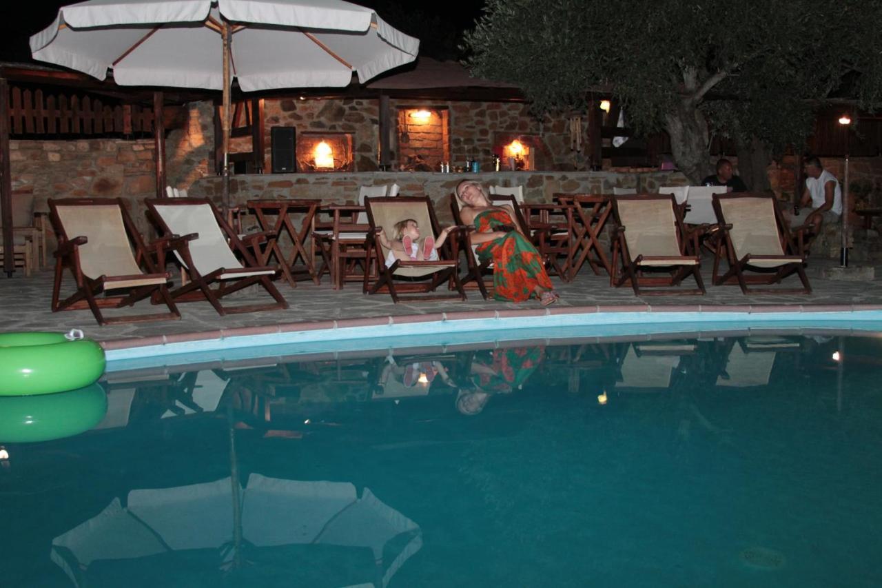 Vour 52 Apartment Vourvourou Luaran gambar