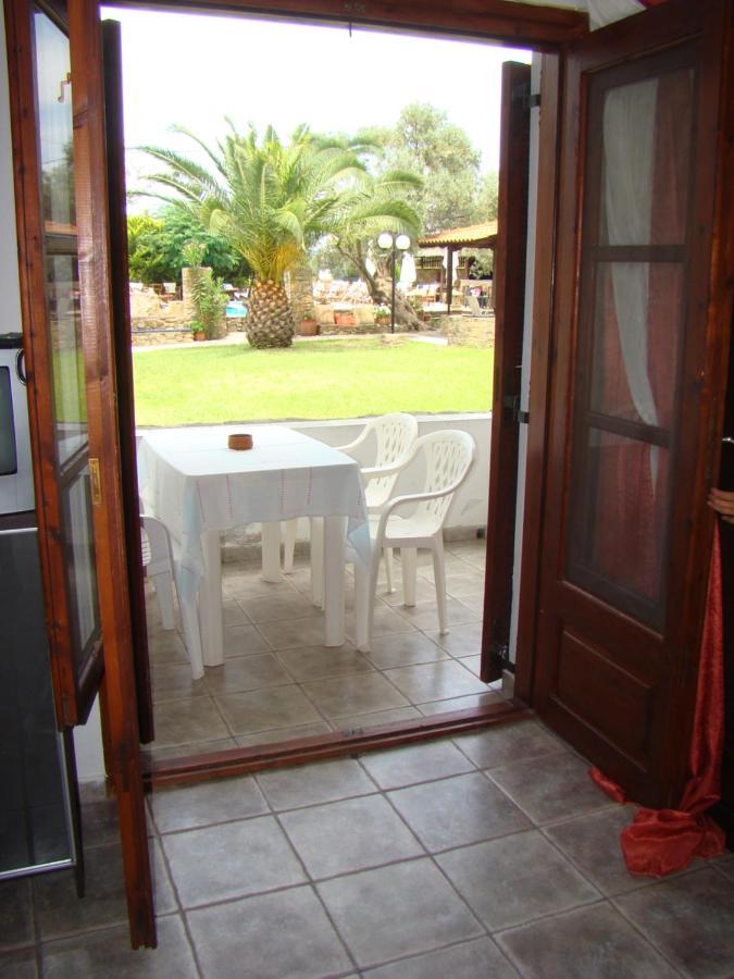 Vour 52 Apartment Vourvourou Luaran gambar
