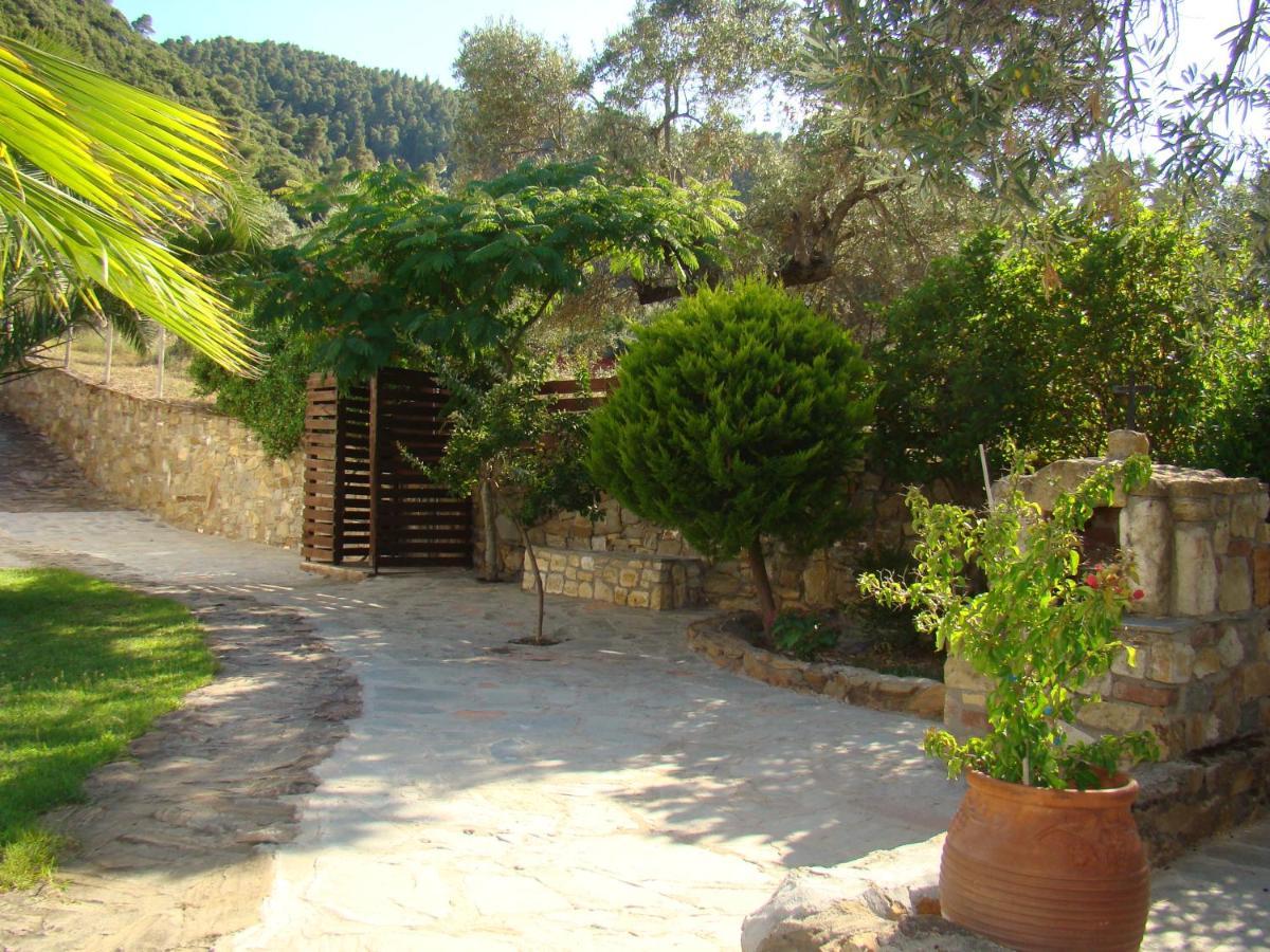 Vour 52 Apartment Vourvourou Luaran gambar