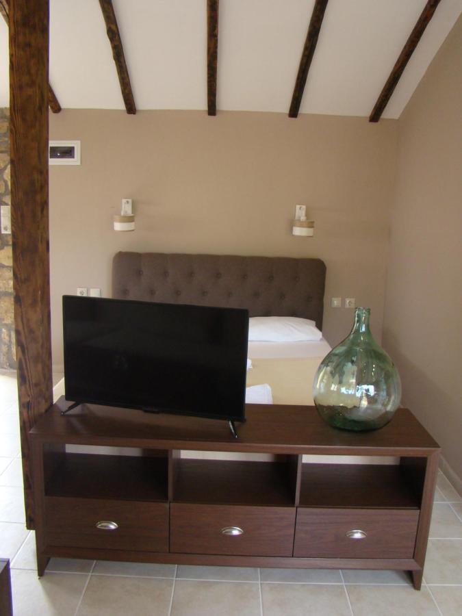 Vour 52 Apartment Vourvourou Luaran gambar