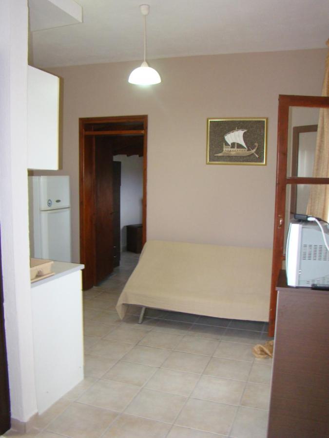 Vour 52 Apartment Vourvourou Luaran gambar