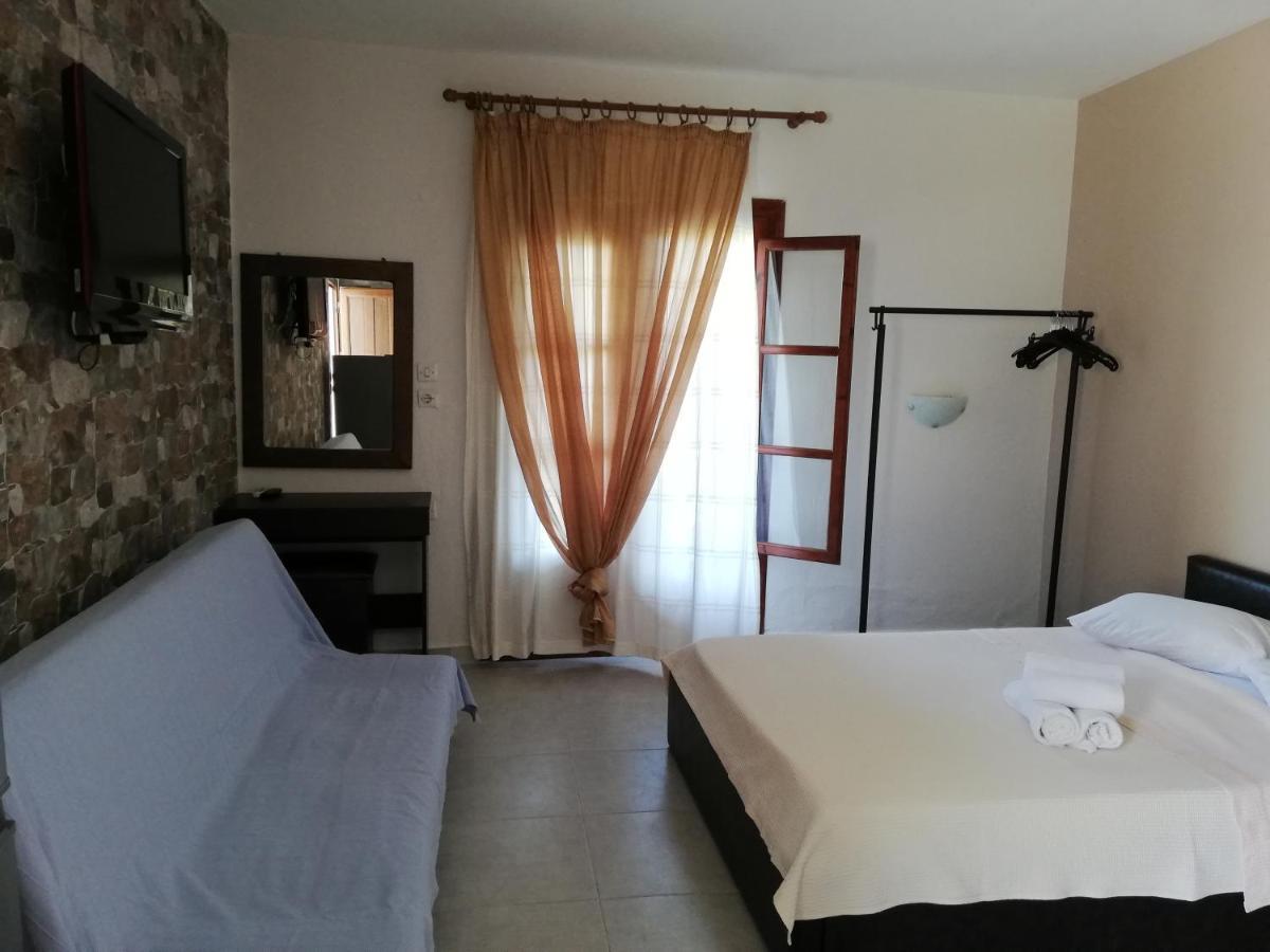 Vour 52 Apartment Vourvourou Luaran gambar