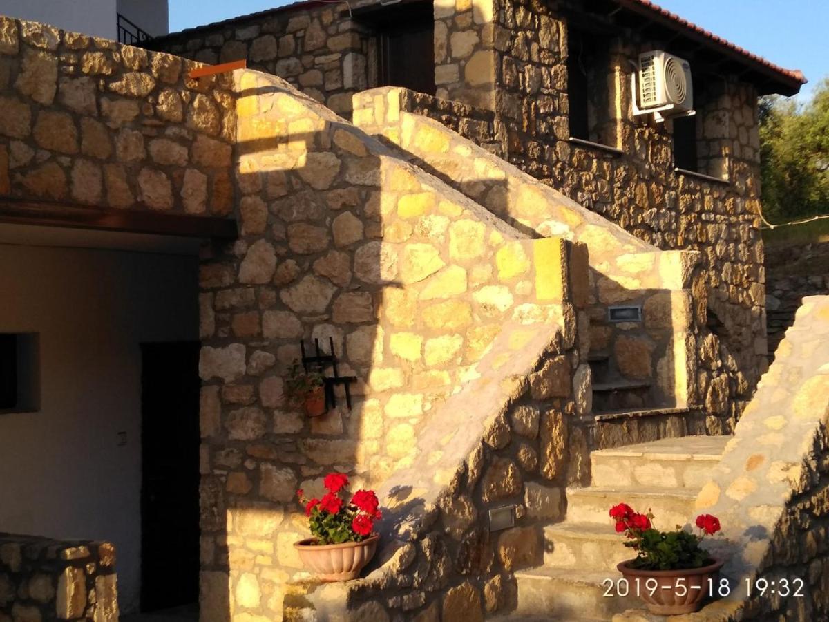 Vour 52 Apartment Vourvourou Luaran gambar